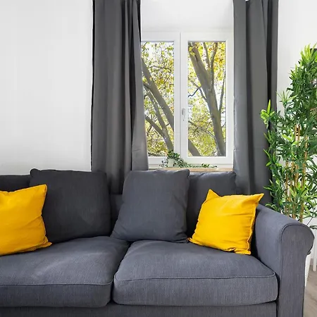 An Der Theresienwiese Apartment *